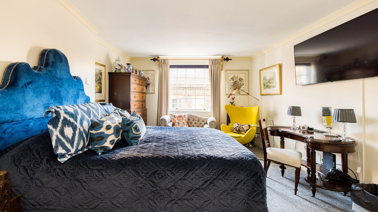 Photo of Bedroom in Mayfair