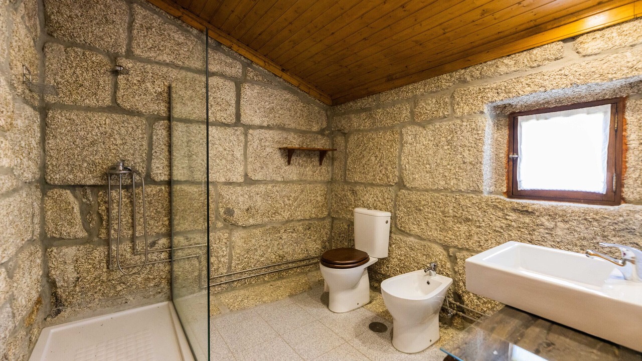 Photo of Bathroom in Guilhofrei