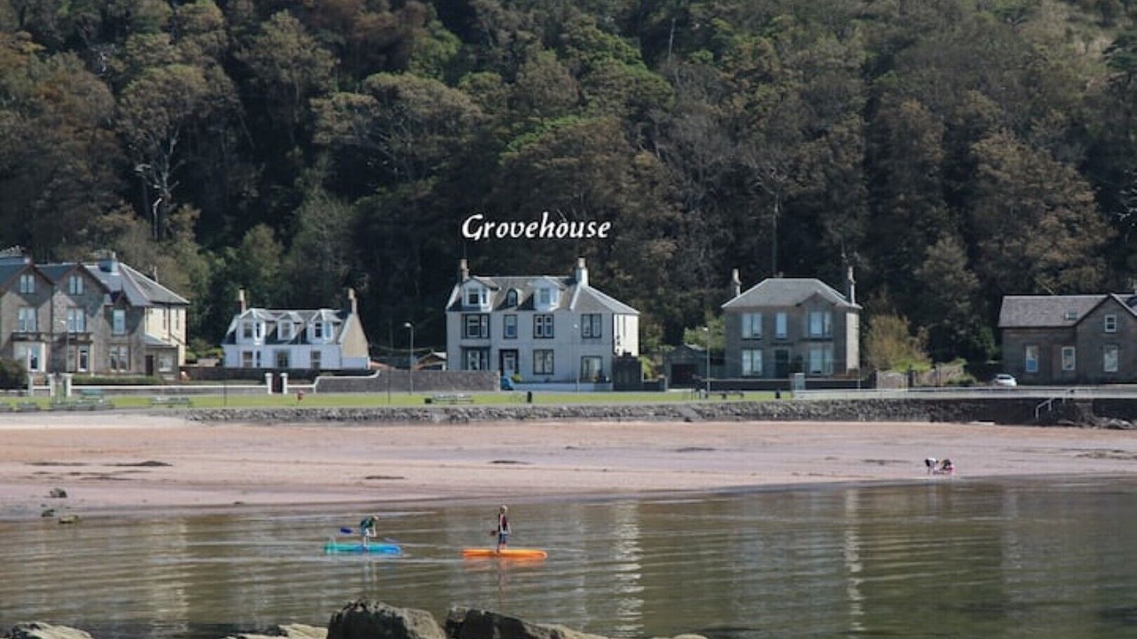 Photo of Others in Millport