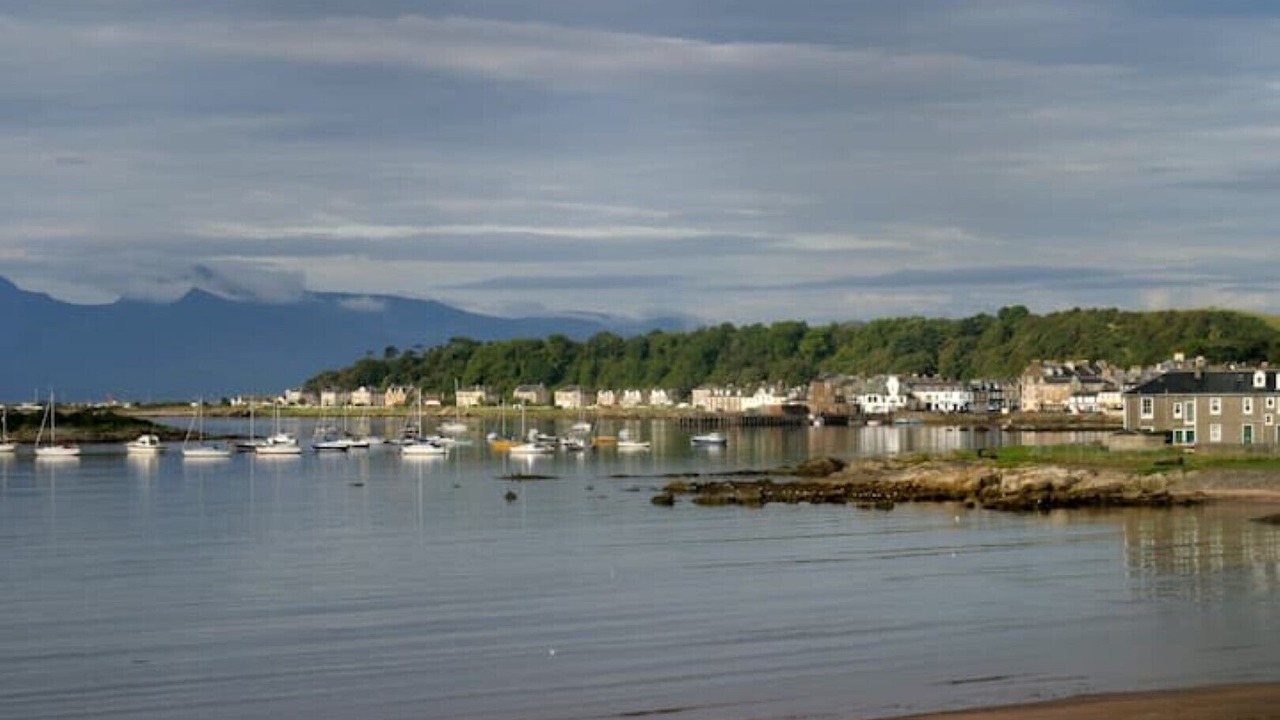 Photo of Others in Millport