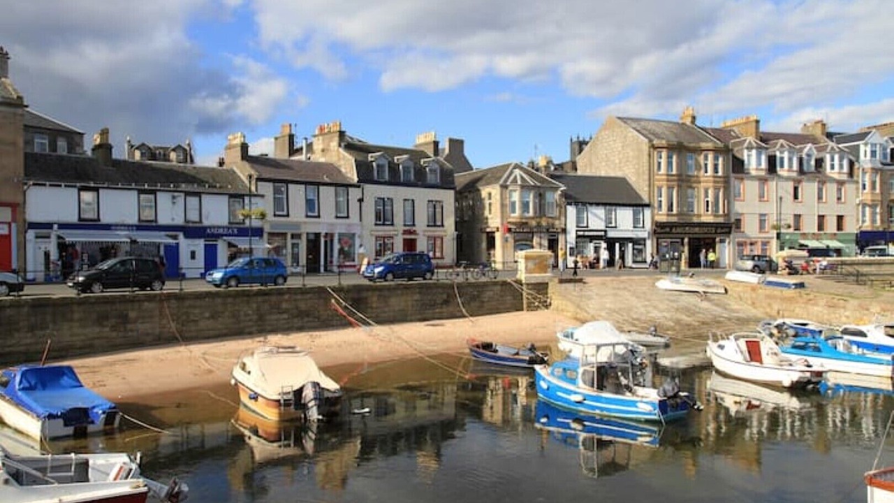 Photo of Others in Millport