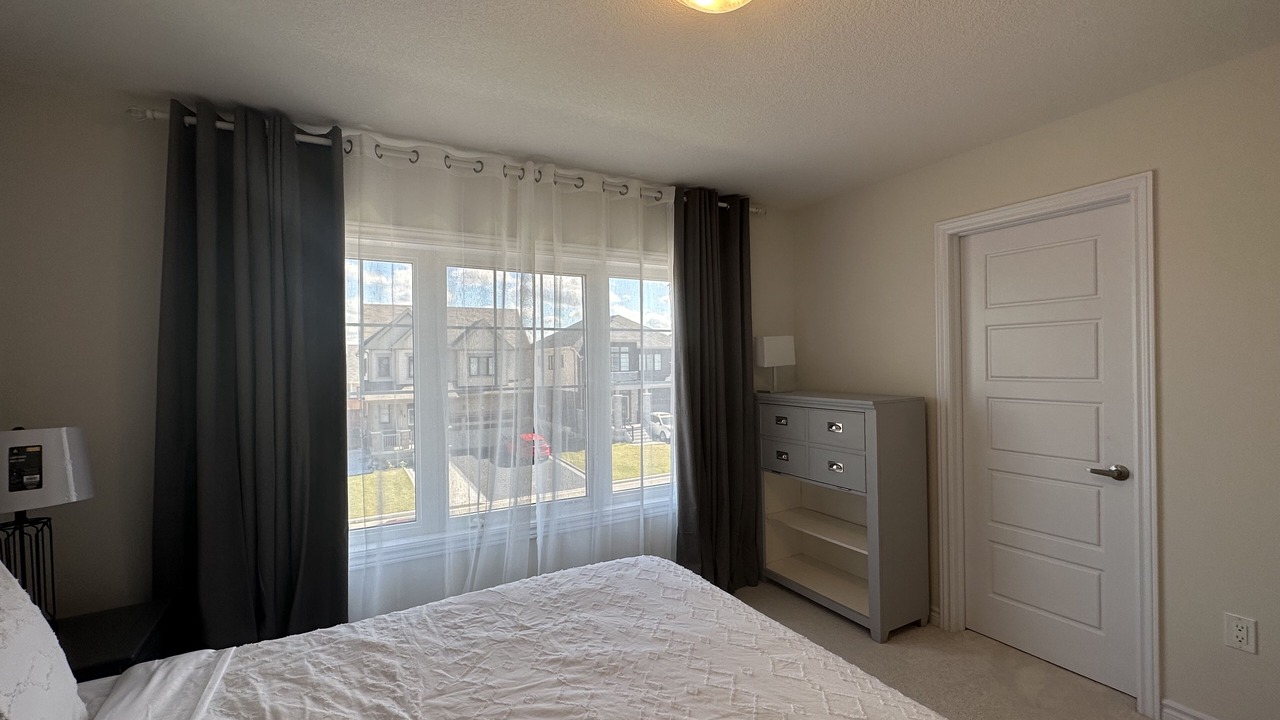 Photo of Bedroom in Thorold