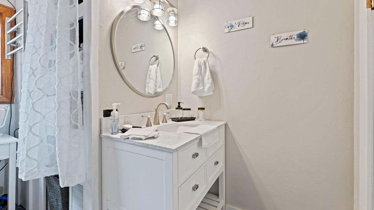 Photo of Bathroom in Salmon