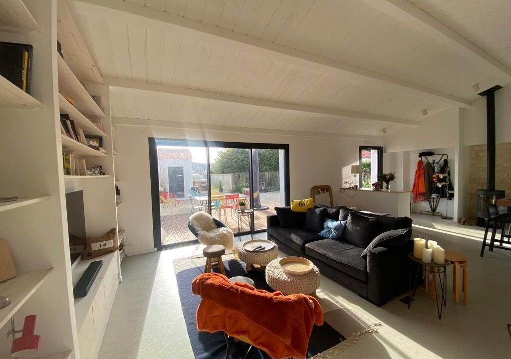 Photo of Livingroom in L'Echardiere