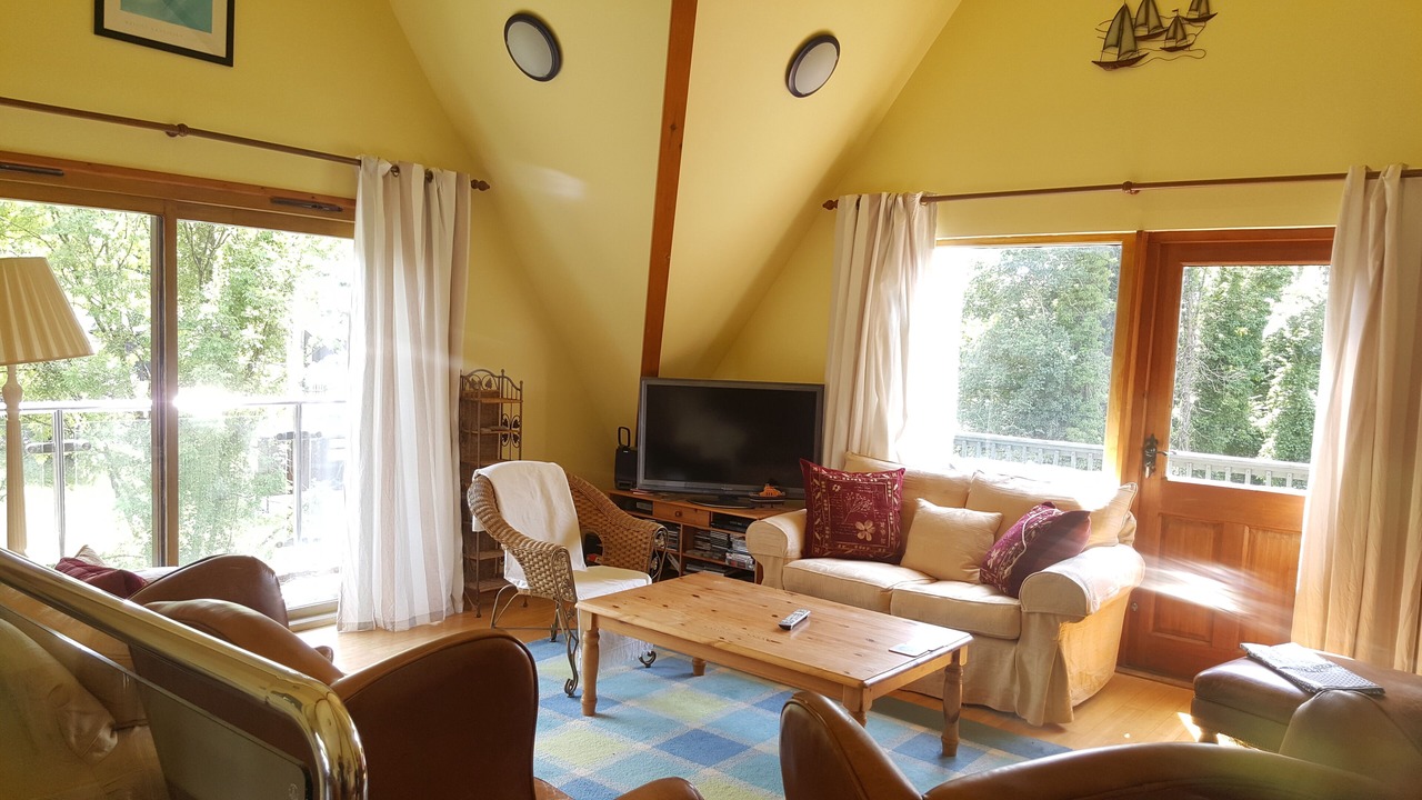 Photo of Livingroom in Rock