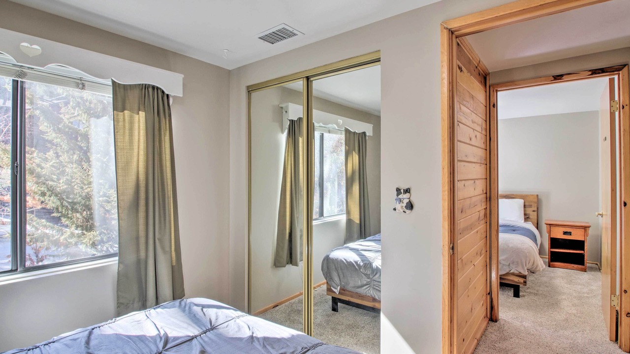 Photo of Bedroom in Pine Mountain Club