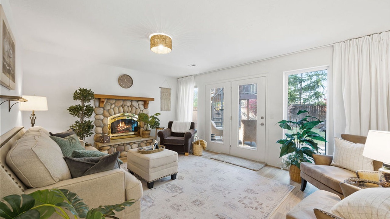 Photo of Livingroom in Post Falls