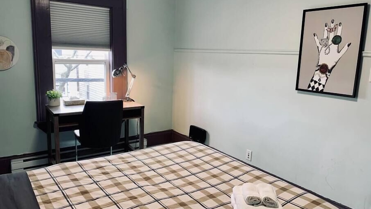 Photo of Bedroom in North End