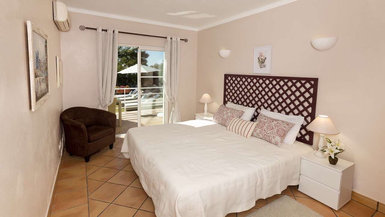Photo of Bedroom in Albufeira