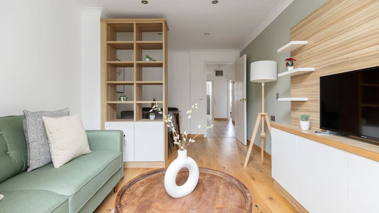 Photo of Livingroom in St. Helen's
