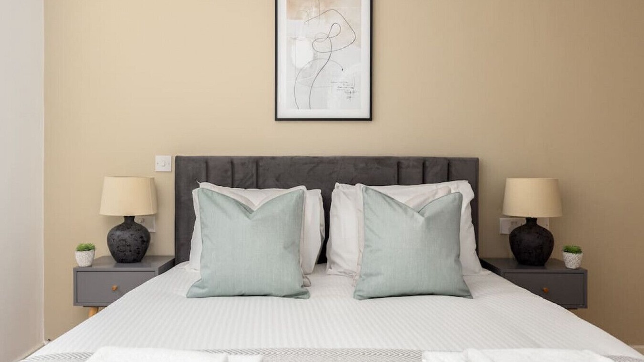 Photo of Bedroom in St. Helen's