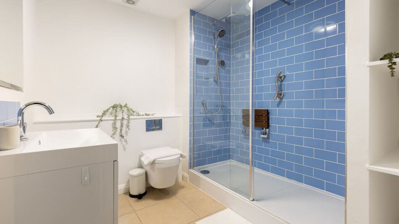 Photo of Bathroom in St. Helen's
