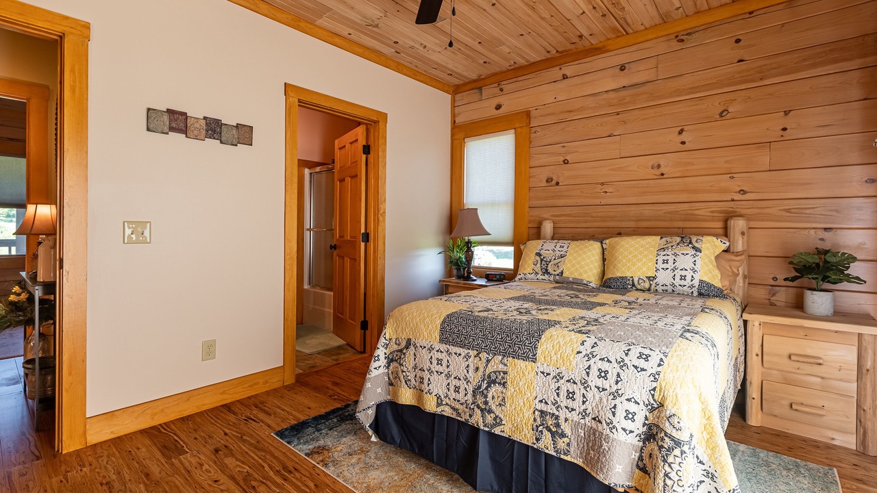 Photo of Bedroom in Makanda