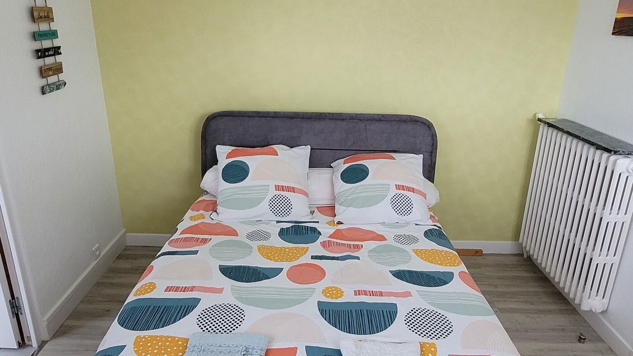 Photo of Bedroom in Lanester