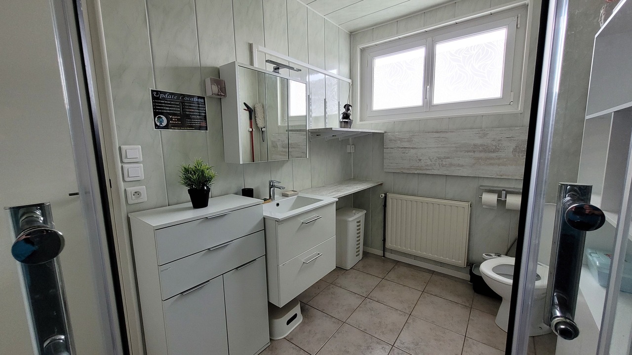 Photo of Bathroom in Lanester