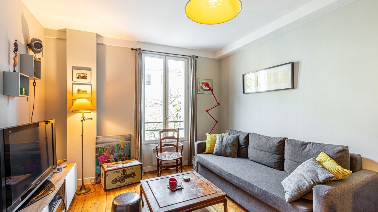 Photo of Livingroom in Combat