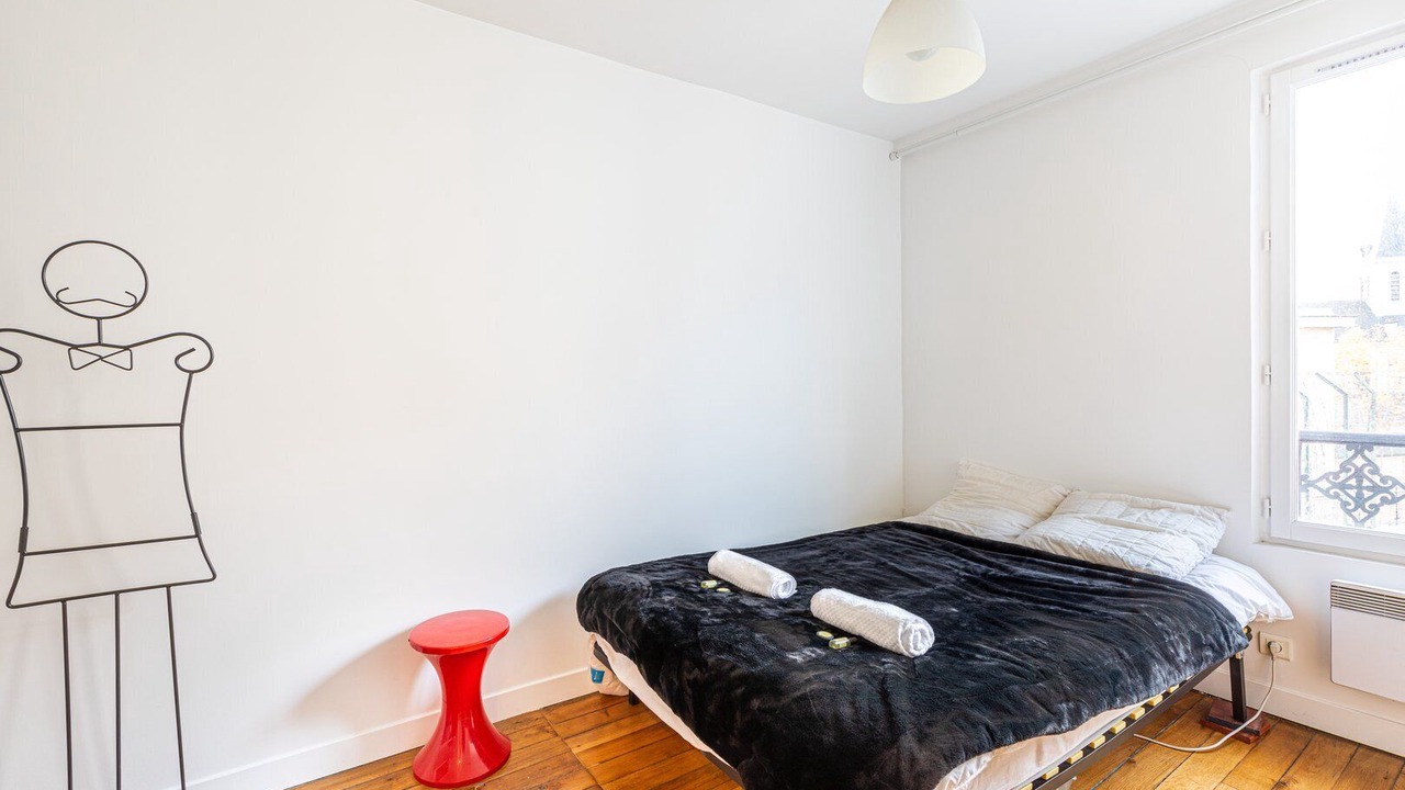 Photo of Bedroom in Combat
