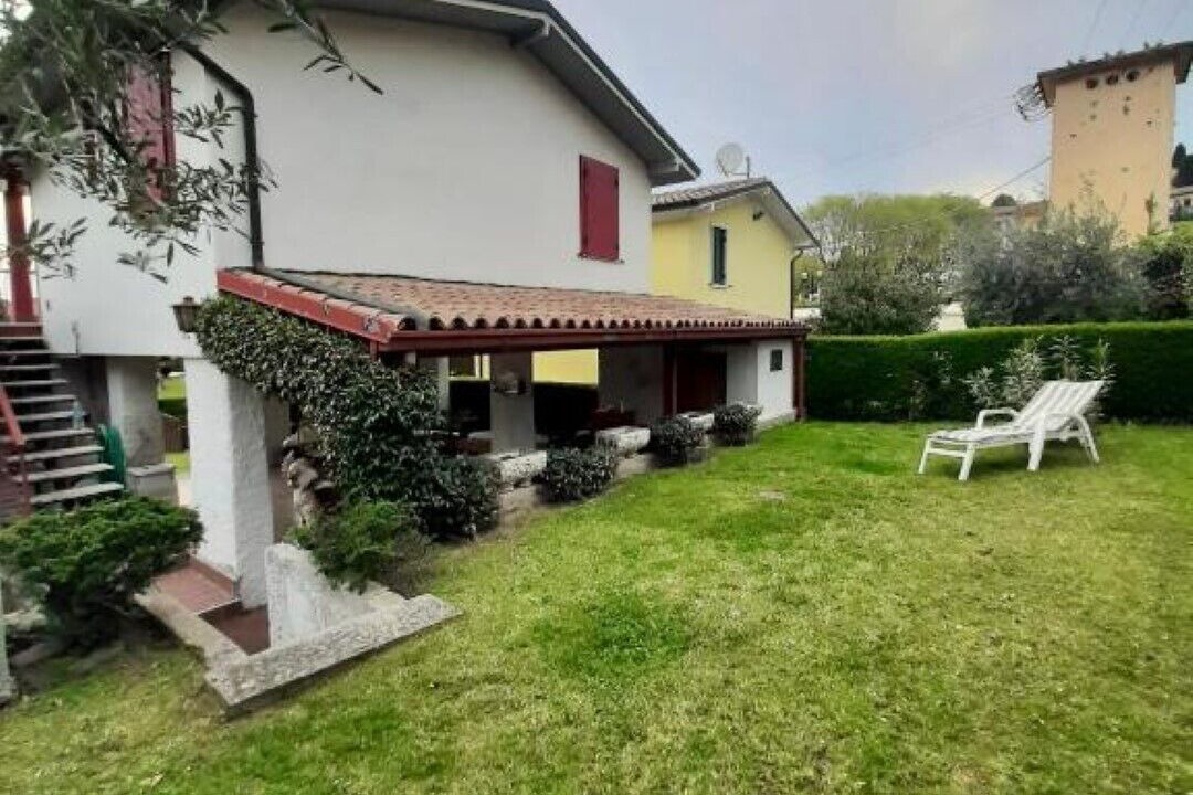 Photo of Outdoor in Calmasino