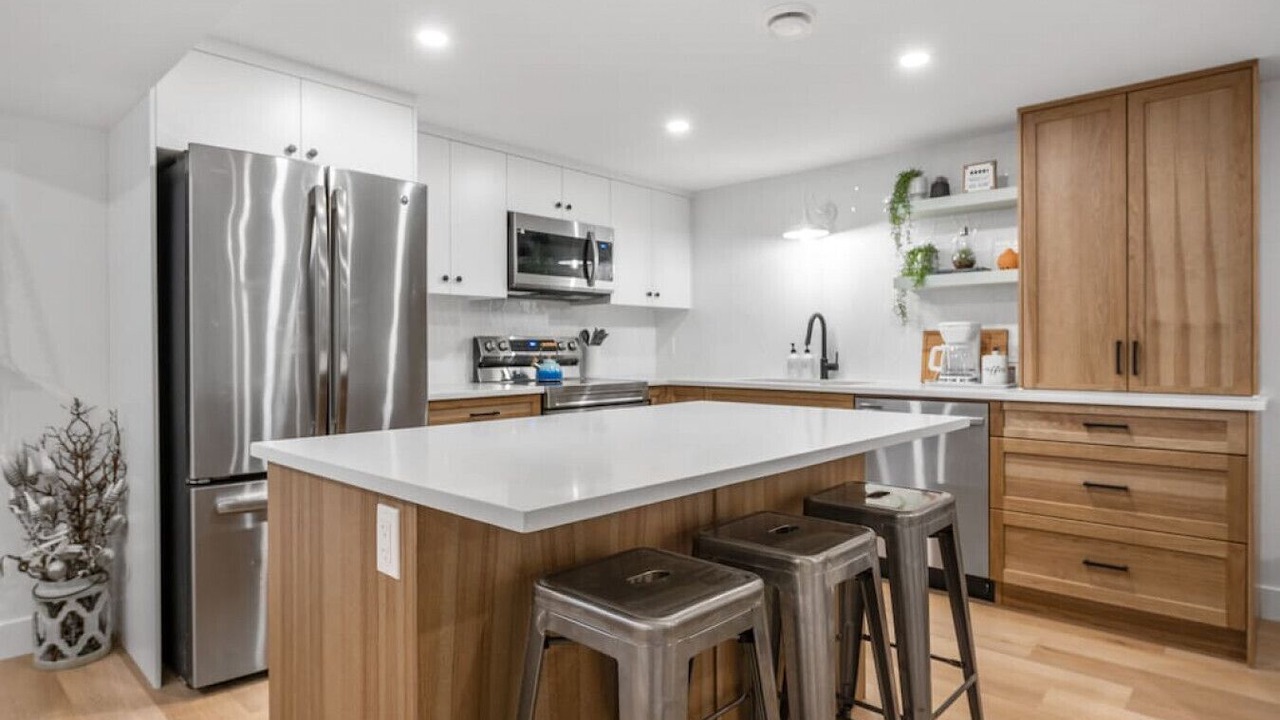 Photo of Kitchen in Southeast Calgary