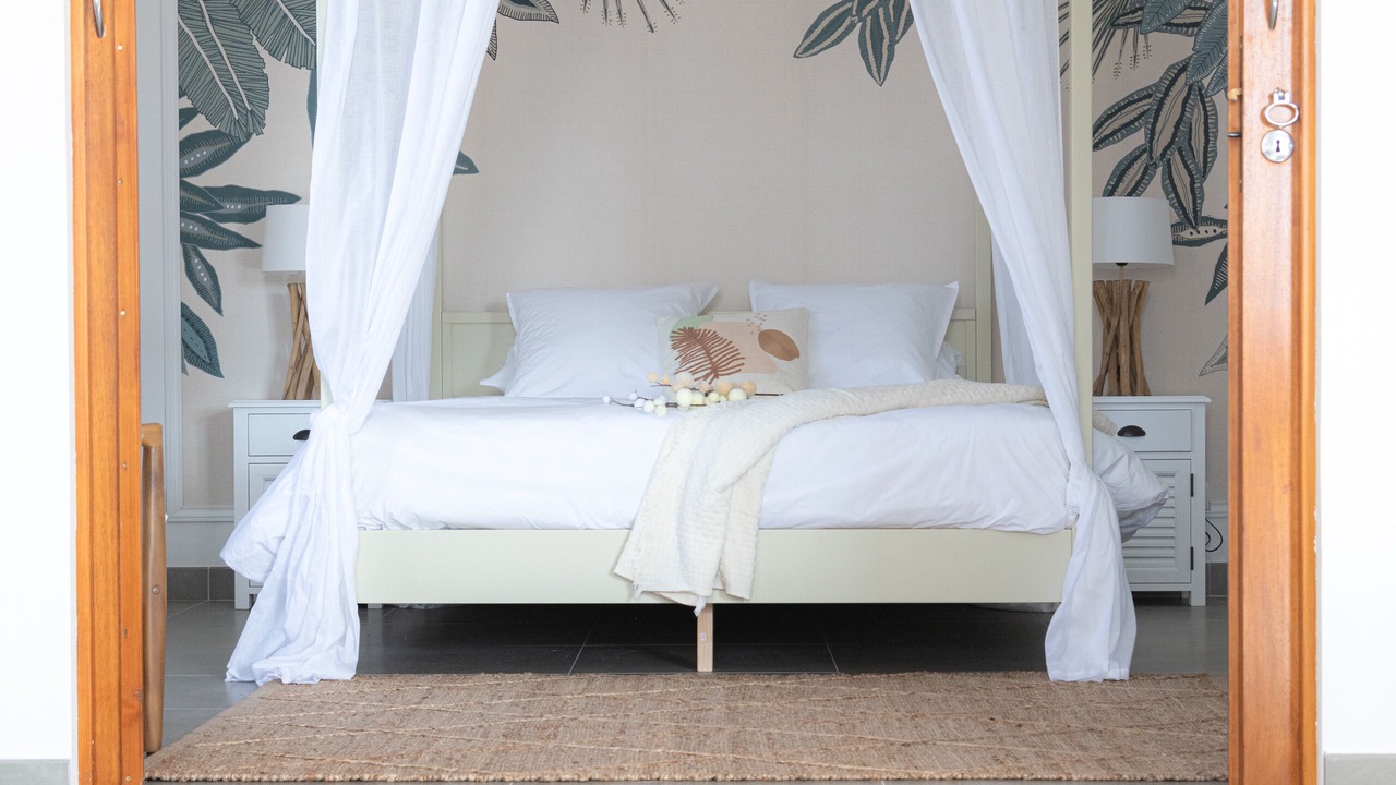 Photo of Bedroom in Saint-Laurent-de-Medoc