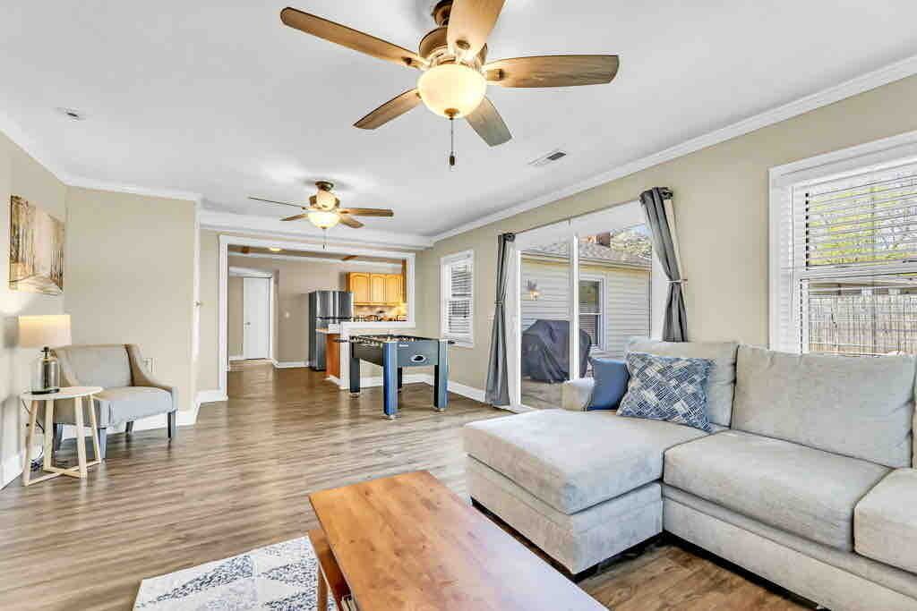 Photo of Livingroom in Greensboro