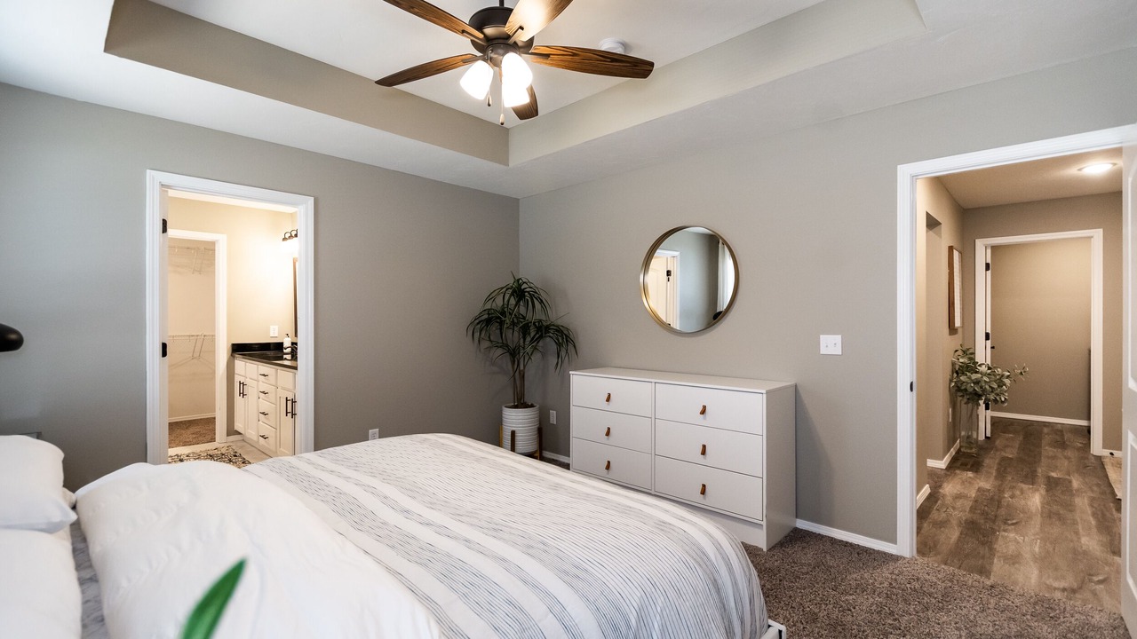 Photo of Bedroom in Ozark