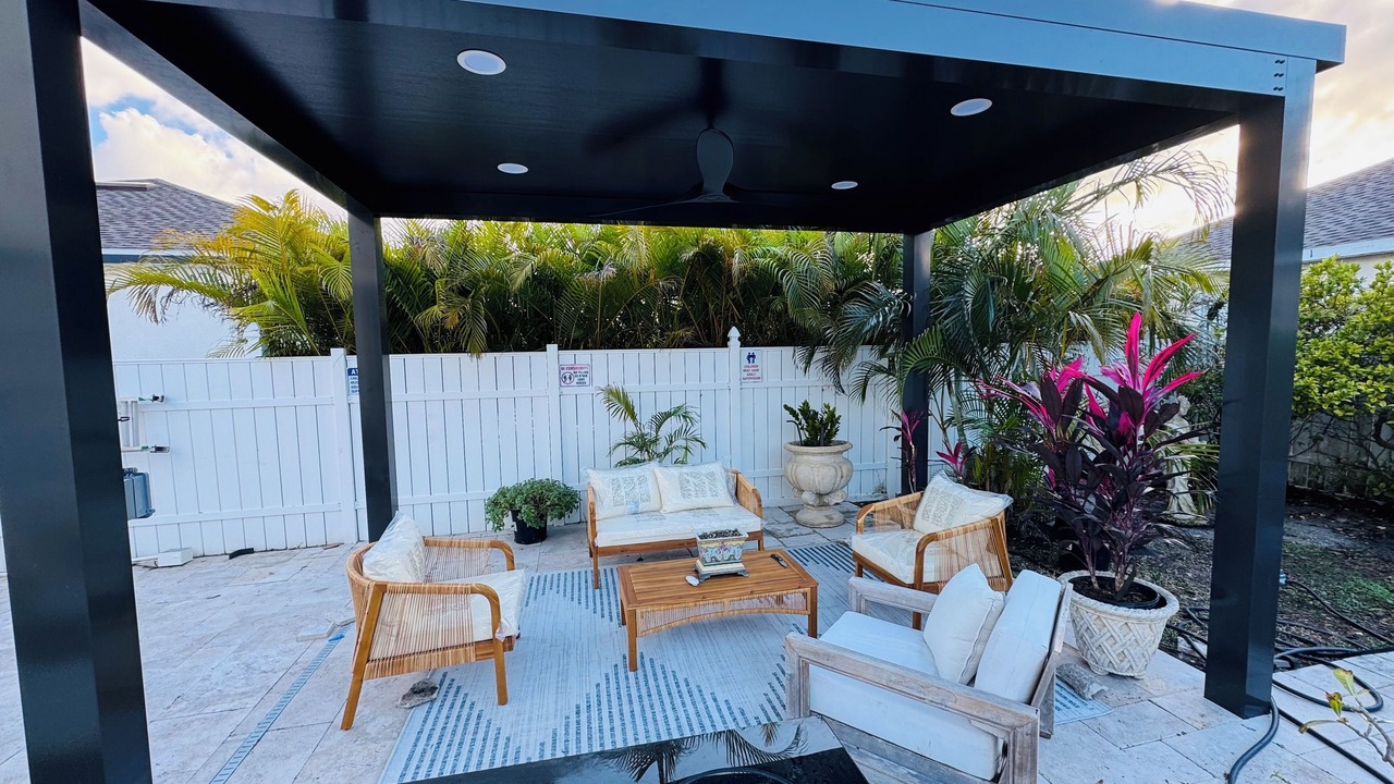 Photo of Patio Balcony in Trailer Estates