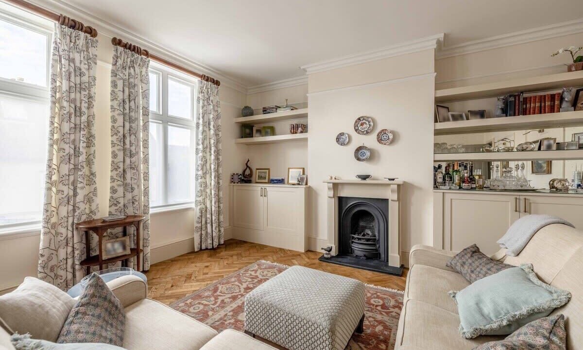 Photo of Livingroom in Windsor