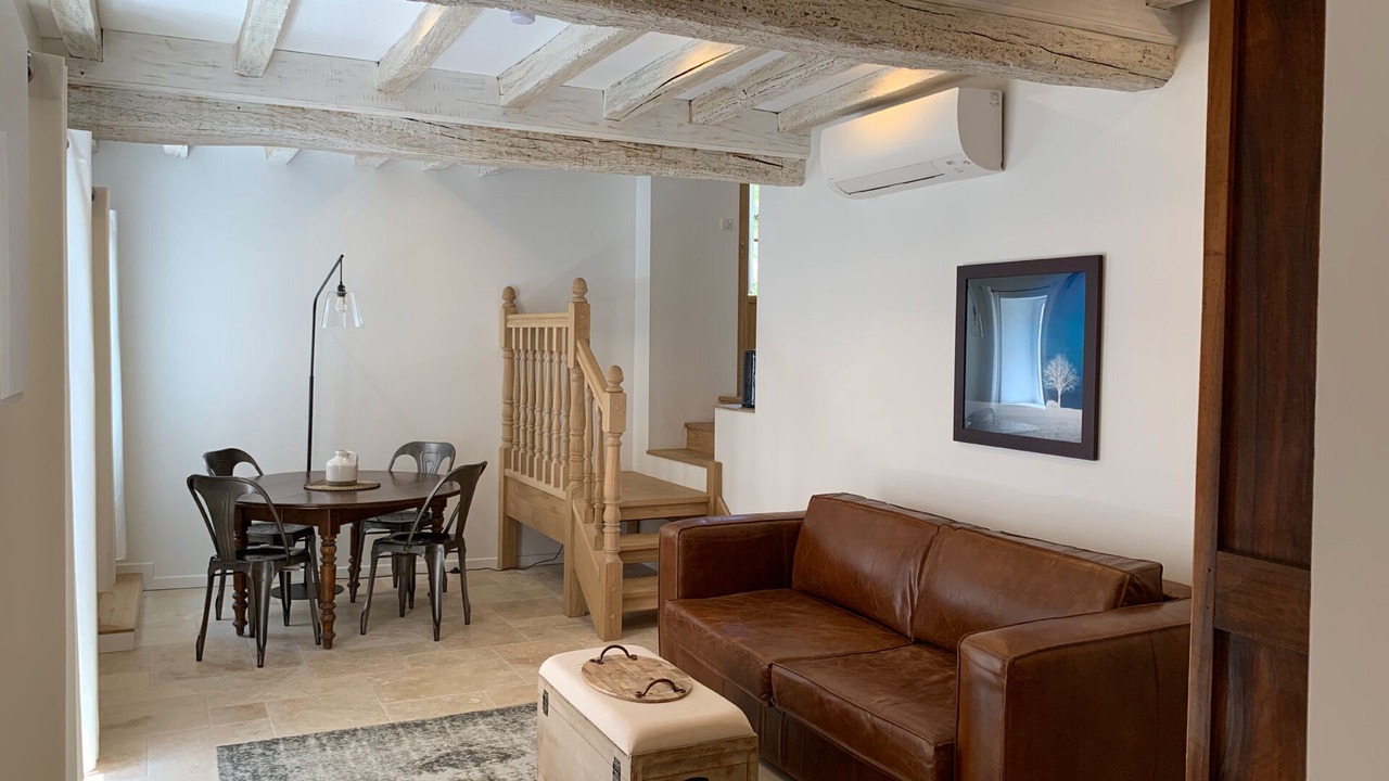 Photo of Livingroom in Meursault