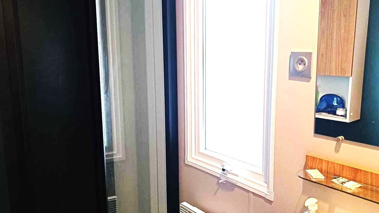 Photo of Bathroom in Litteau