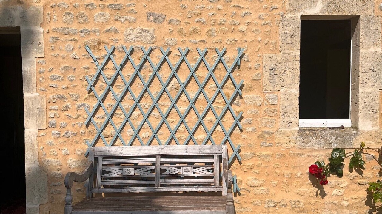Photo of Patio Balcony in Juaye-Mondaye