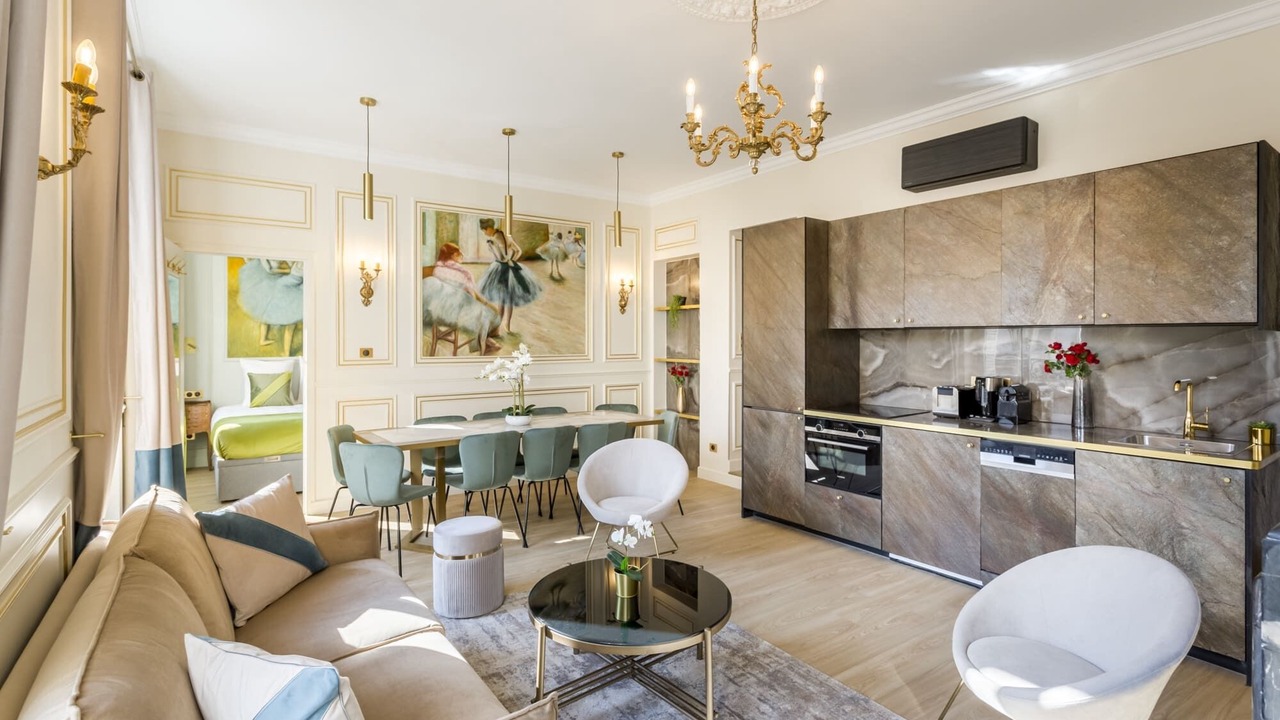 Photo of Livingroom in Palais-Royal