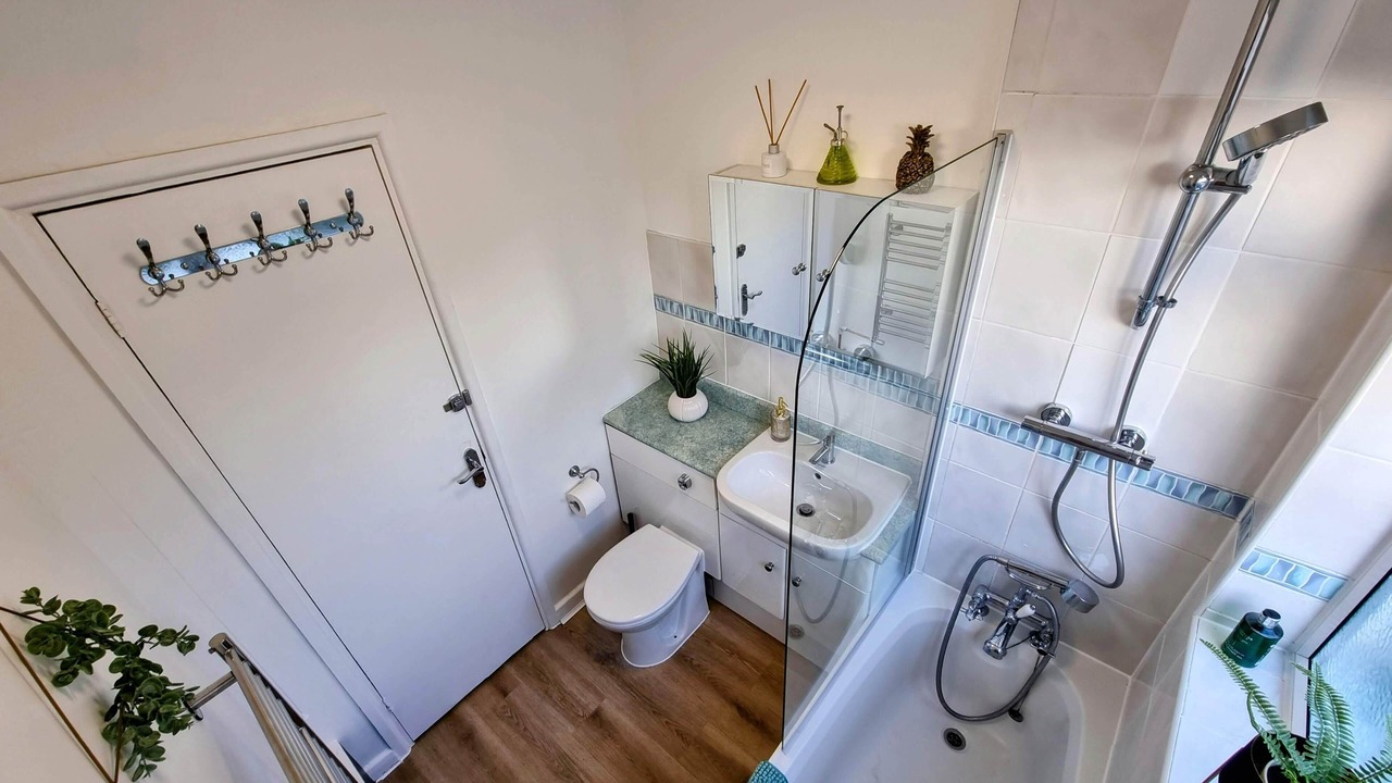 Photo of Bathroom in Runnymede