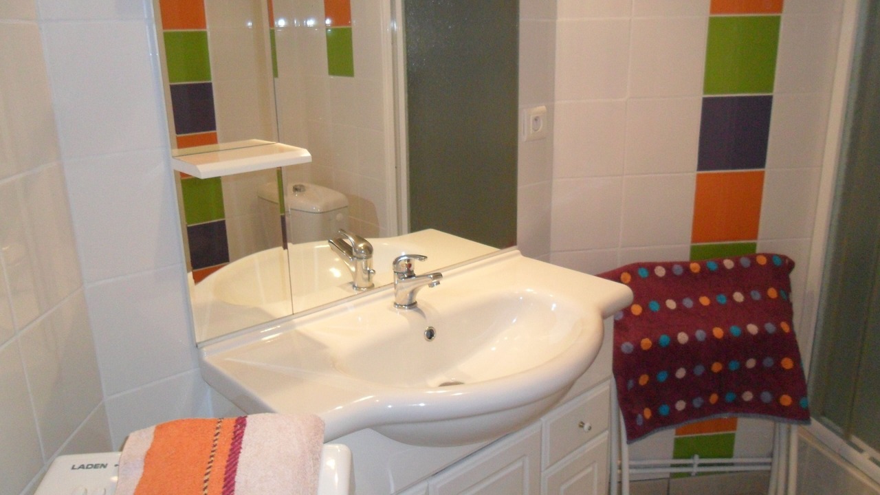 Photo of Bathroom in Rochefort-Montagne