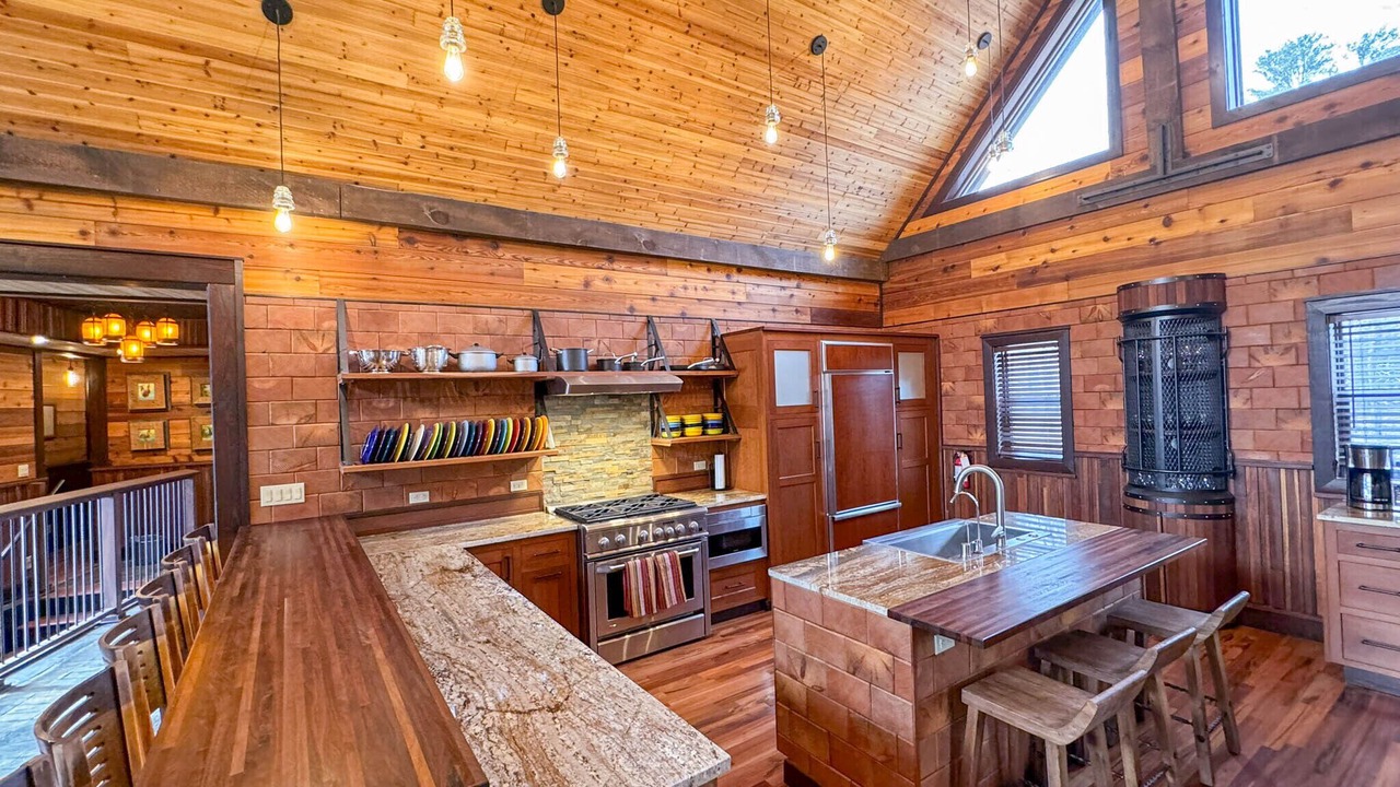 Photo of Kitchen in Nekoosa