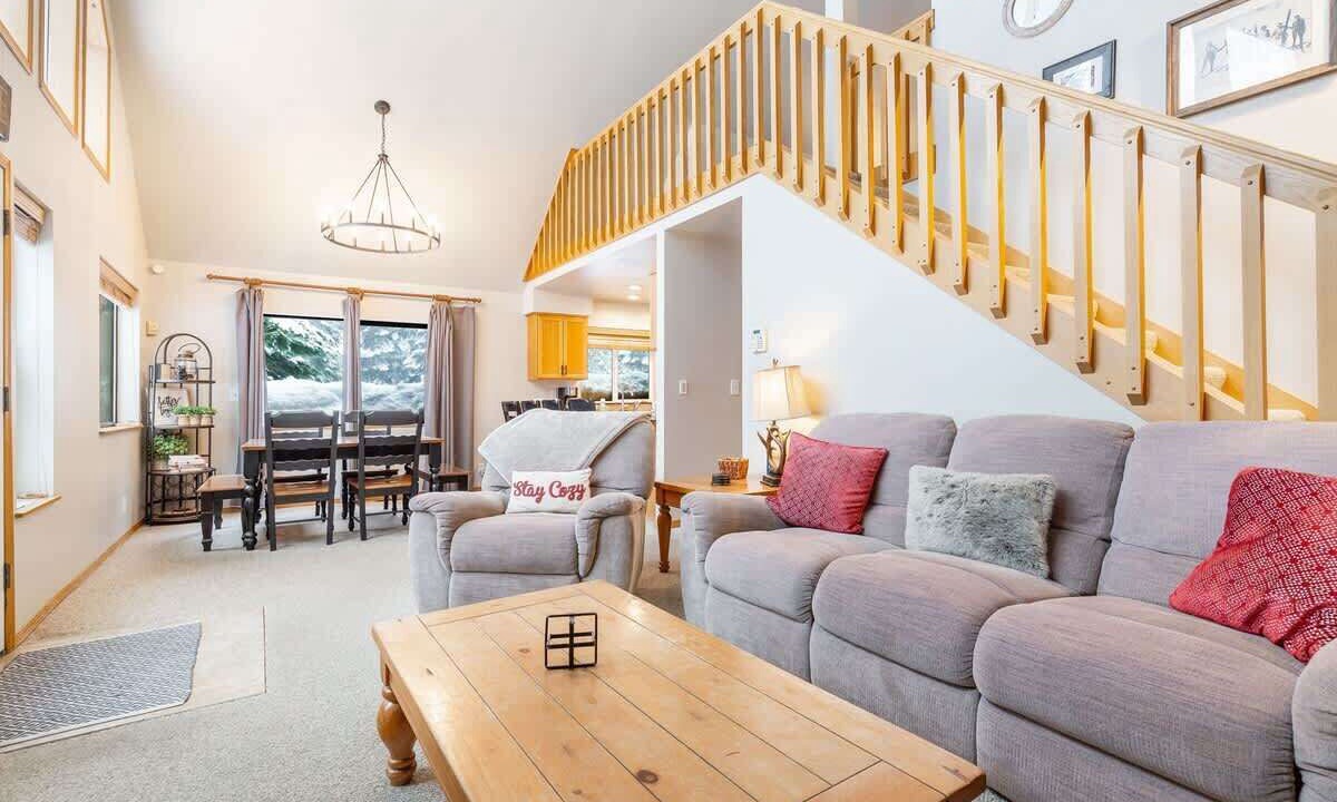 Photo of Bedroom in Snoqualmie Pass