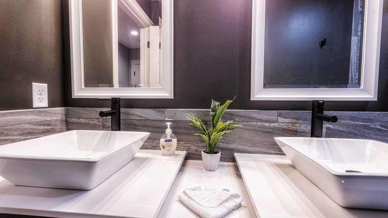 Photo of Bathroom in Arcadia