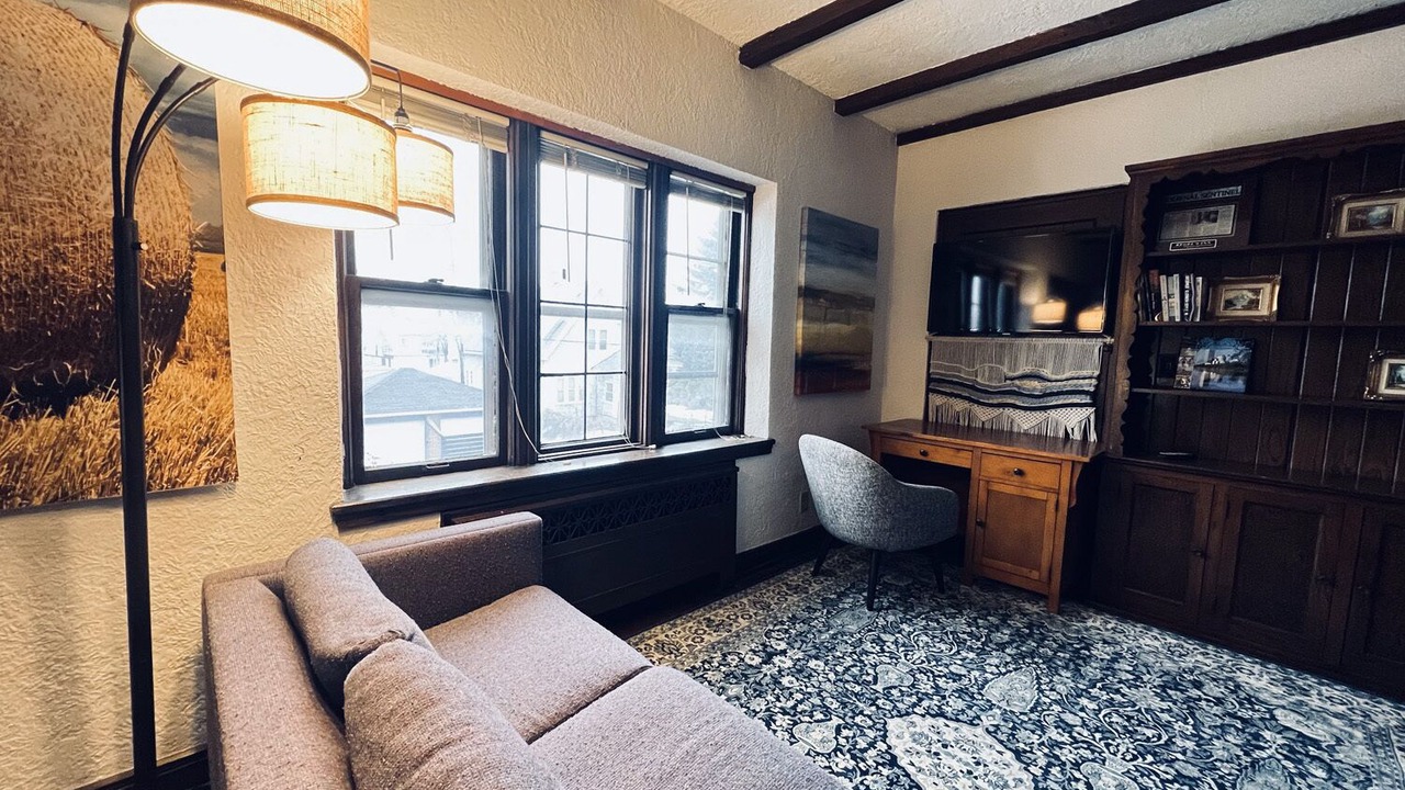 Photo of Livingroom in West Allis
