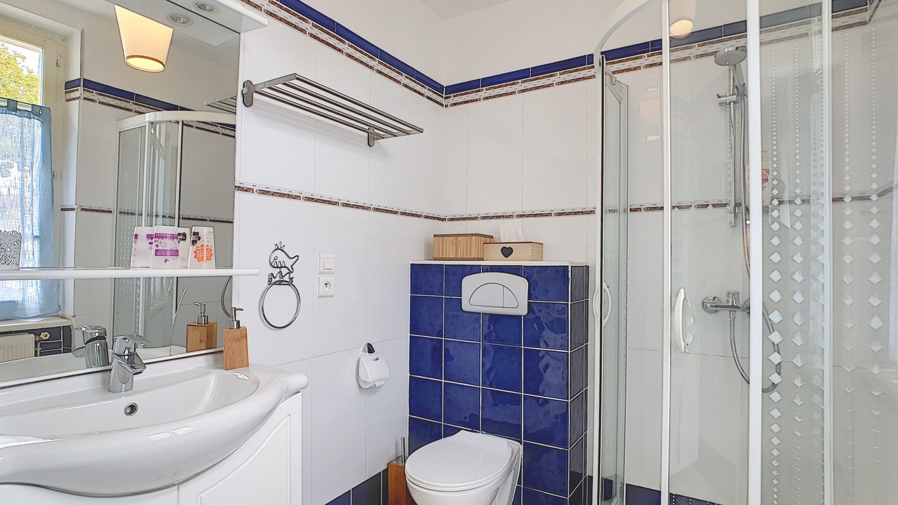 Photo of Bathroom in Castelnaudary