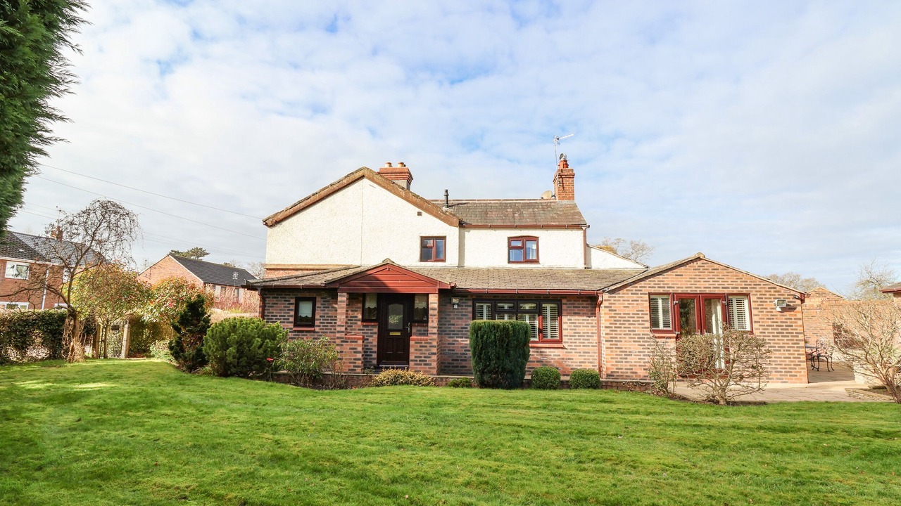 Photo of Outdoor in Chorlton-by-Backford