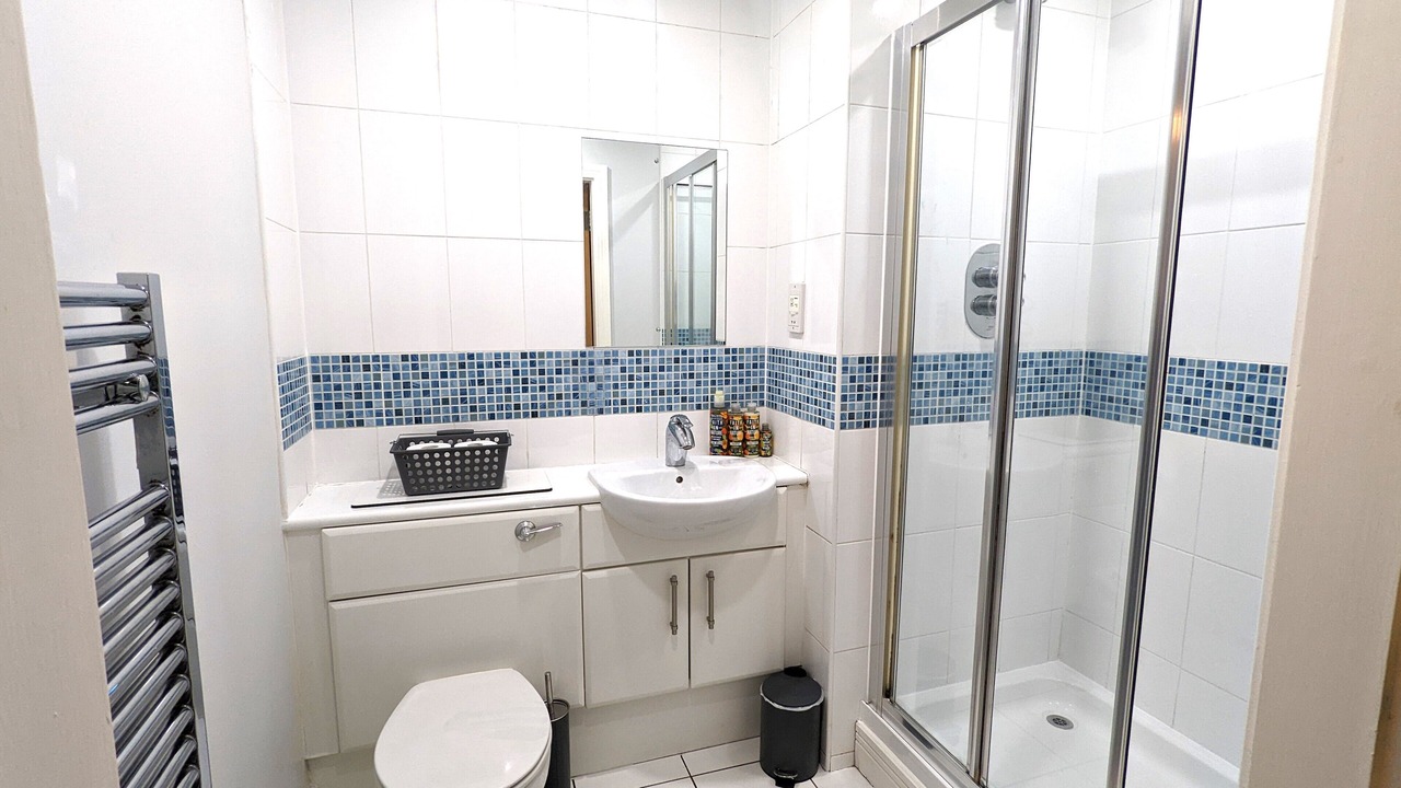Photo of Bathroom in Grangetown
