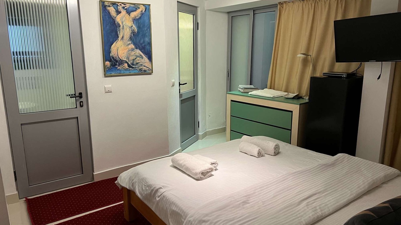 Photo of Bedroom in Colibita