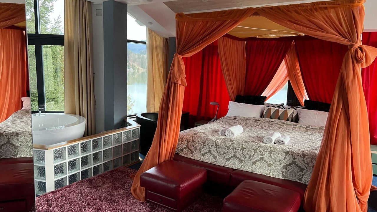 Photo of Bedroom in Colibita