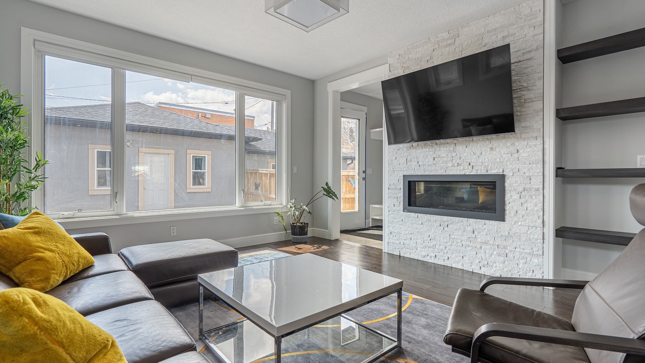 Photo of Livingroom in Southwest Calgary