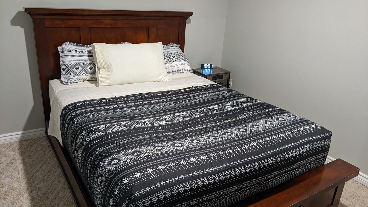 Photo of Bedroom in Maple Ridge