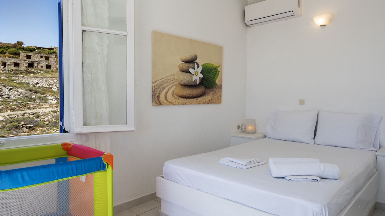 Photo of Bedroom in Koundouros