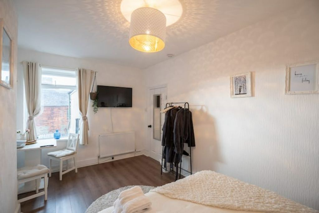 Photo of Bedroom in Grangetown