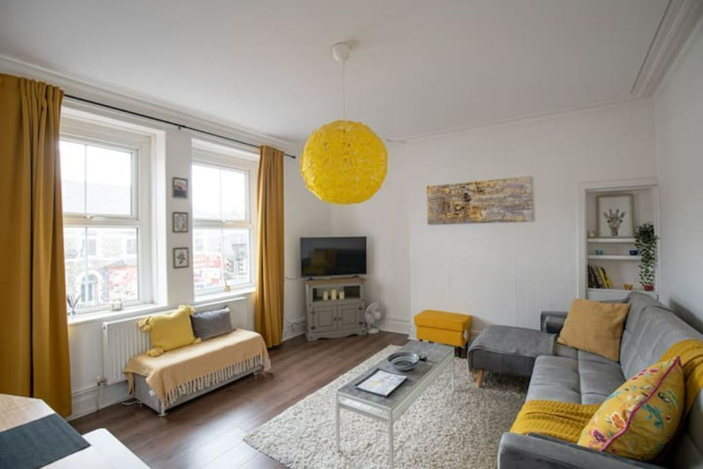 Photo of Livingroom in Grangetown