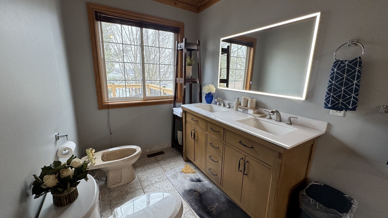 Photo of Bathroom in Barrie