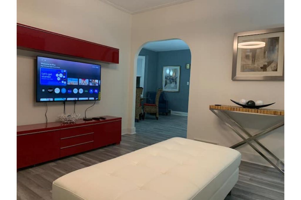 Photo of Bedroom in Manitowoc